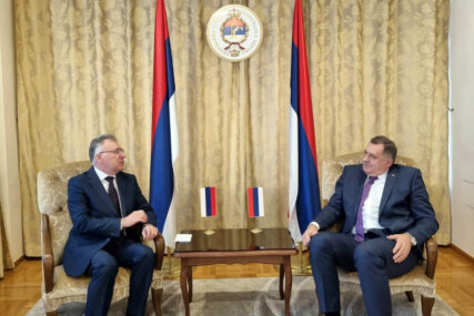 “Moj prioritet je zaštita interesa Srpske” Kalabuhov na sastanku čestitao Dodiku na izbornoj pobjedi