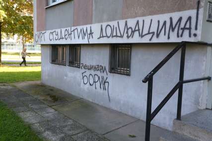 Grafit u Boriku biće uklonjen u narednim danima "Banjaluka je otvoren grad u kojem su svi dobrodošli" (FOTO)