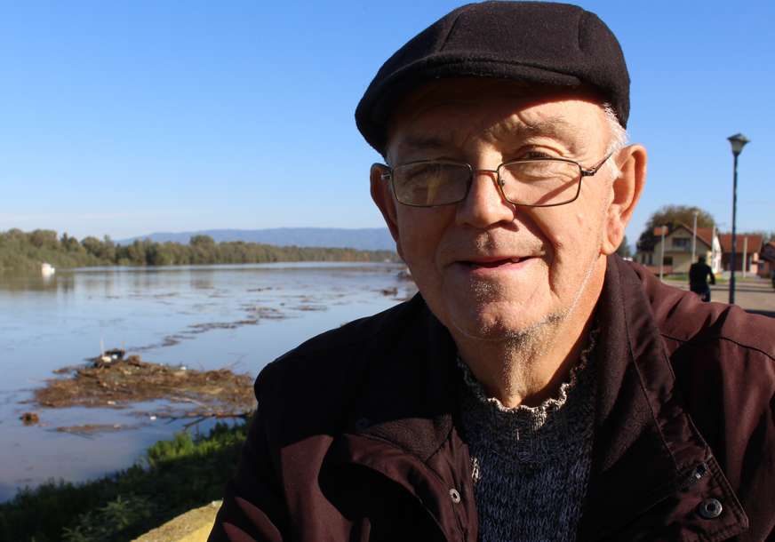 Biciklom i udicom, 40 godina vjeran Savi: Jefto Stefanović, penzioner iz Gradiške, jedan od najstarijih članova ribolovačkog društva (FOTO)