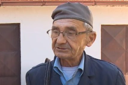 Pola vijeka proveo na krovu: Konstantin (70) nastavio da čisti dimnjak i po odlasku u penziju (VIDEO)
