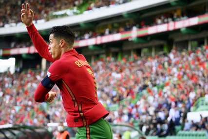 Kad Ronaldo nešto učini, milioni to ponavljaju: Kristijanove proslave mnogi kopiraju (VIDEO)