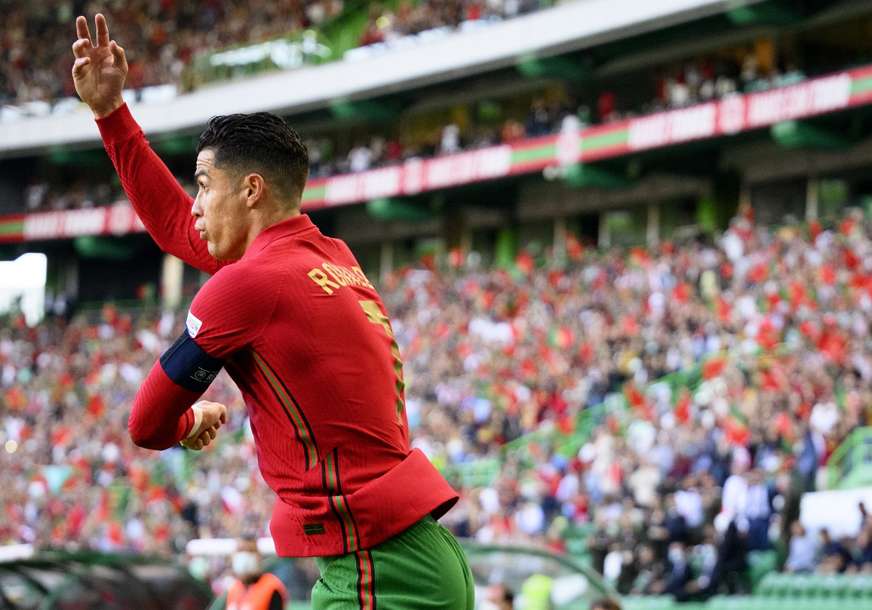 Kad Ronaldo nešto učini, milioni to ponavljaju: Kristijanove proslave mnogi kopiraju (VIDEO)