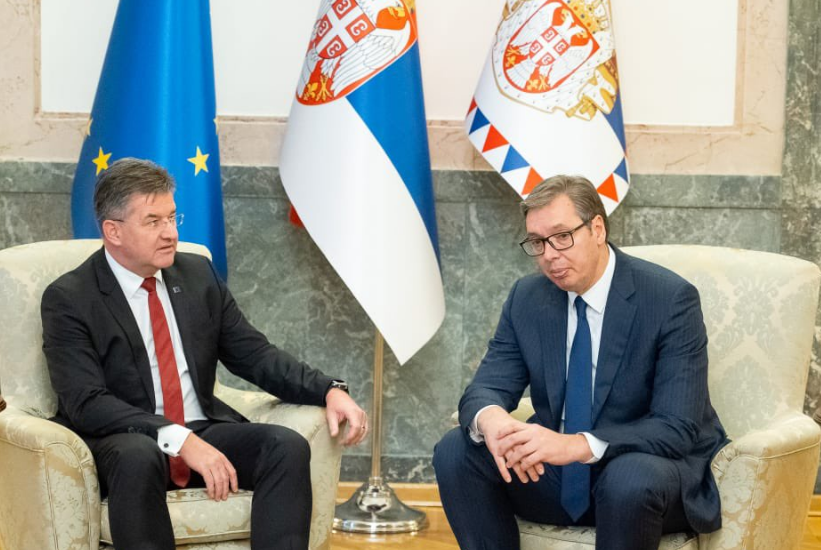 Oglasio se Lajčak nakon sastanka sa Vučićem: Na dnevnom redu energija i registarske tablice (FOTO)