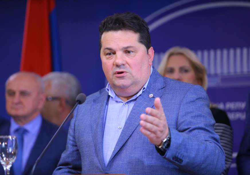 "Molim građane da ostanu mirni“ Stevandić poručio da Srbija nikome nije nanijela štetu