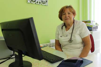 Ruža Jarić, ljekarka, humanistkinja, planinarka i pjevačica: Broj mobilnog ove doktorke ima 3.000 pacijenata (FOTO)