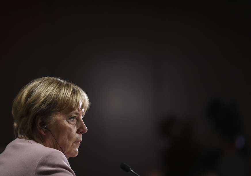 Merkelova brani svoju raniju odluku “Ne kajem se zbog vezivanja Njemačke za ruski gas”