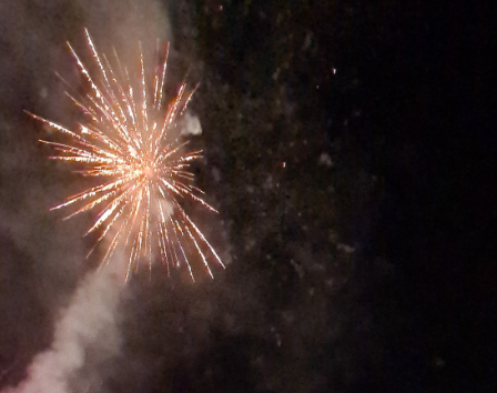 Ispred Vječne vatre više od 25.000 ljudi: Sarajlije i turisti proslavili Novu godinu
