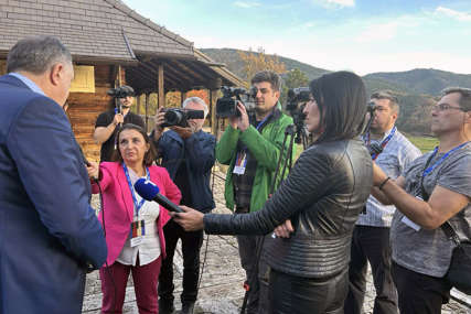 Došao na poziv Emira Kusturice: Dodik u posjeti čuvenom festivalu "Kustendorf klasik" na Mećavniku
