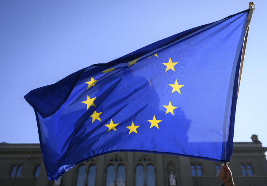 DODATNA SREDSTVA KIJEVU EU najavljuje pomoć Ukrajini za narednu godinu od 18 milijardi evra
