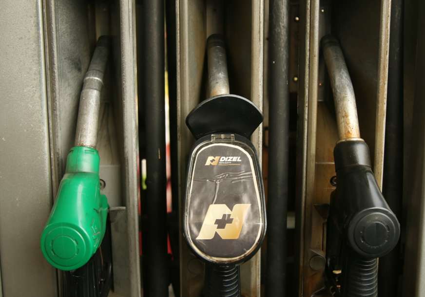 KRIZA UNIJELA NERVOZU Cijena nafte najniža u proteklih 15 mjeseci