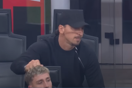 IBRAHIMOVIĆ U CENTRU PAŽNJE Usred utakmice gnjavio saigrače na klupi (VIDEO)