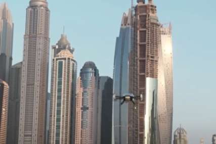 Kao iz filmova naučne fantastike: Kineski automobil letio Dubaijem (VIDEO)
