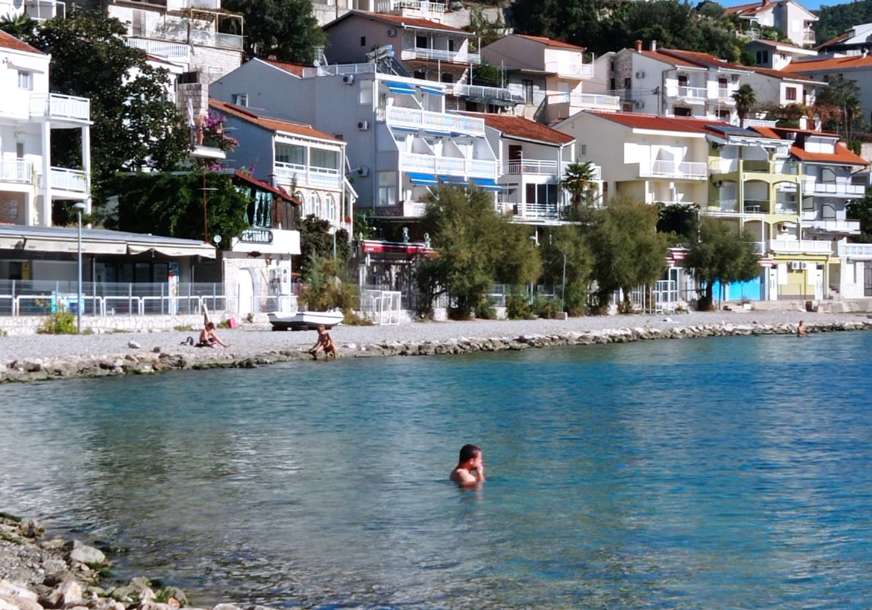 SAMO JEDAN PUTUJE U TURSKU Političari većinom ljetuju u Hrvatskoj i Crnoj Gori, nekima je i BiH glavna destinacija za odmor