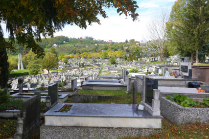 Mitrovske zadušnice, dan posvećen dušama preminulih: Ukoliko niste u mogućnosti da obiđete grobove najbližih, ispoštujte ove običaje