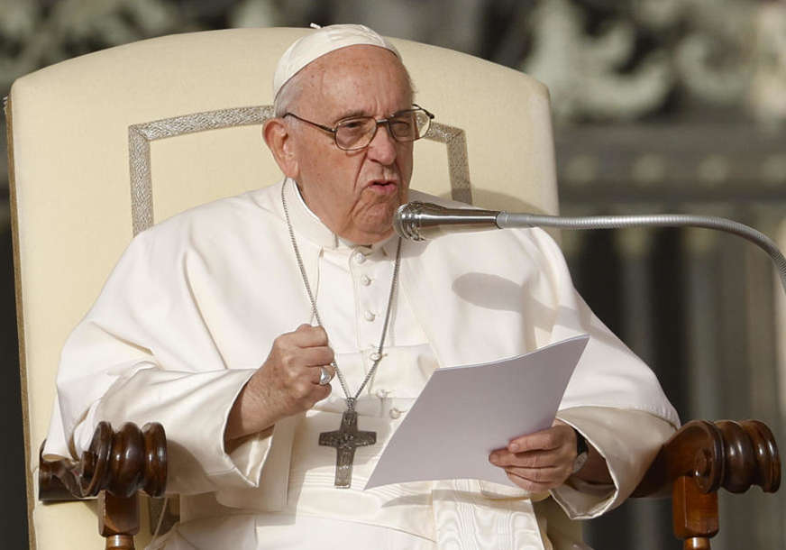 "Istorija se ponavlja" Papa Franjo uporedio rat u Ukrajini sa nacističkom operacijom