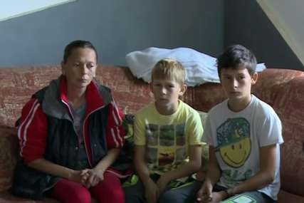 Četvoro djece spava u vlazi, bez struje: Porodici Tejić kuća oštećena u požaru, jedva preživljavaju (FOTO)