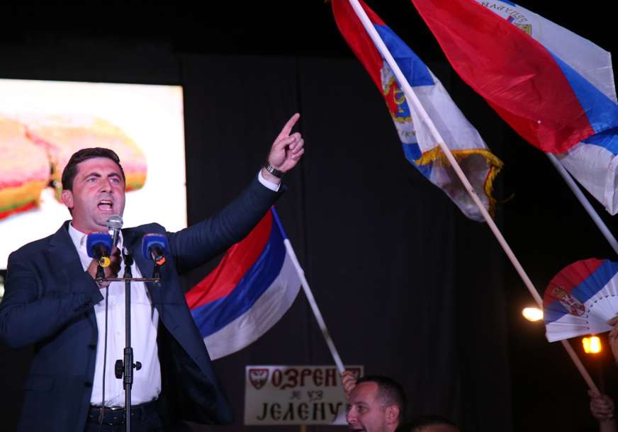 "Mi smo oni koji pišu istoriju" Petrović poručuje da je Trivićeva pobjednik i da će to dokazati zajedno sa narodom (FOTO)