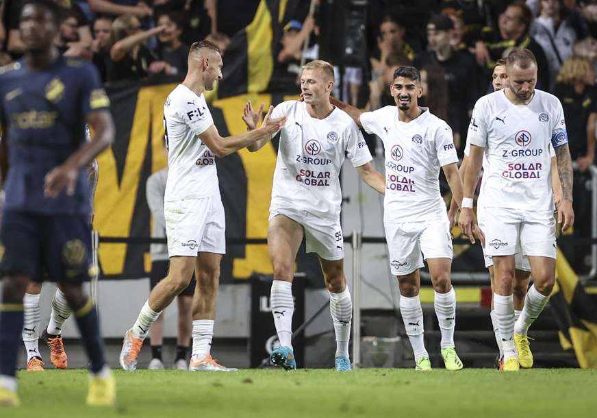 Preokret u Francuskoj: Fudbaleri Slovačkog iznenadili Nicu i pogurali Partizan ka prvom mjestu