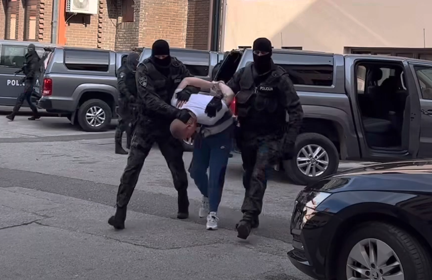 VELIKA POLICIJSKA AKCIJA Zaplijenjeno više od 15 kilograma droge i uhapšeno 11 osoba (VIDEO)