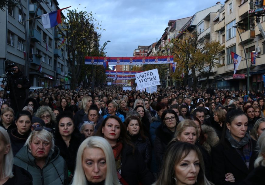 Kosovska Mitrovica protesti