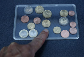 Hrvati navalili na kovanice evra: Kupili više od 22.000 paketa