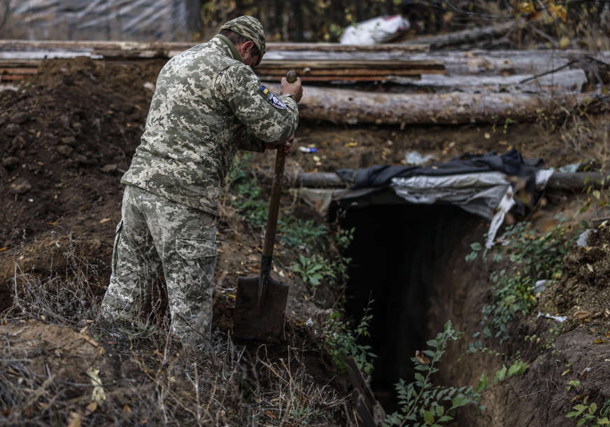 ISPALILI 10 RAKETA Ukrajinske trupe granatirale Donjeck
