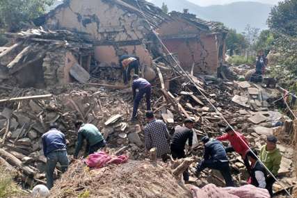 HAOS U NEPALU Tri snažna zemljotresa pogodila ovu zemlju, ima stradalih (FOTO/VIDEO)