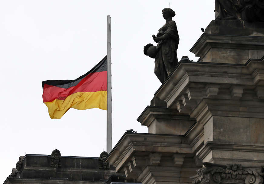 Upozorenje građanima Njemačke "Pripremite se za prekide u snabdijevanju električnom energijom"