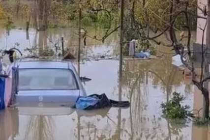 Ulice pod vodom, evakuisane familije: Poplave pogodile Albaniju, najgore u Skadru (VIDEO)