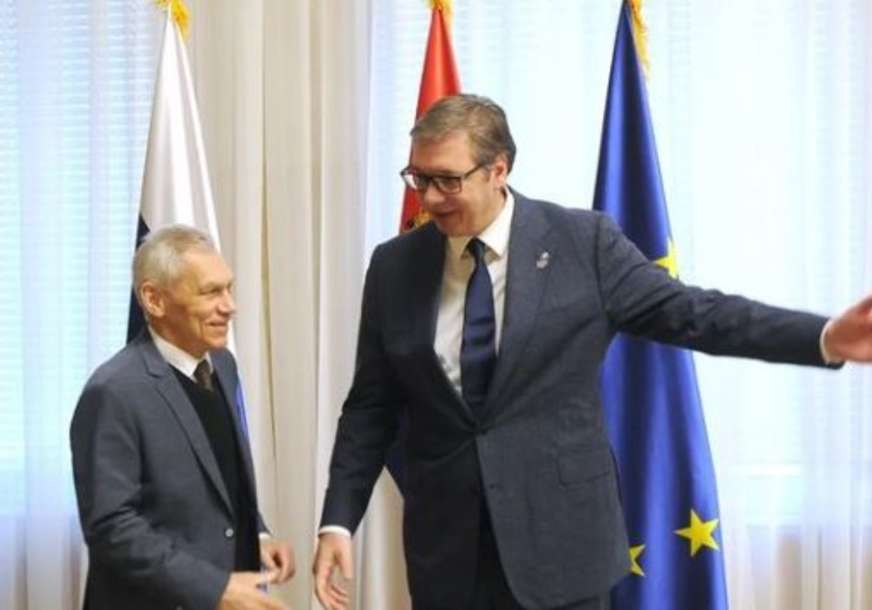 Ruski ambasador o situaciji na KiM "Vučić je odlučan da problem riješi diplomatskim putem, spreman je za pregovore"