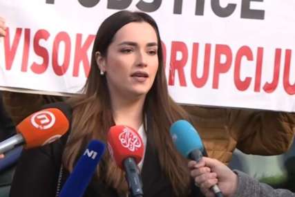 Arijana Memić nakon održanog ročišta: Nadamo se da ćemo konačno dobiti zrno pravde
