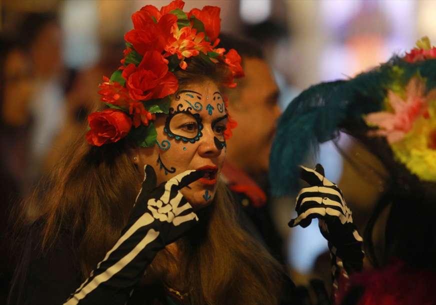 SLAVLJE U ČAST PREMINULIH U Beogradu obilježen meksički praznik Dan mrtvih (FOTO)