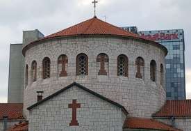OKONČANA SANACIJA KUPOLE Na proljeće rekonstrukcija donjeg dijela krova Hrama Preobraženja Gospodnjeg u Sarajevu