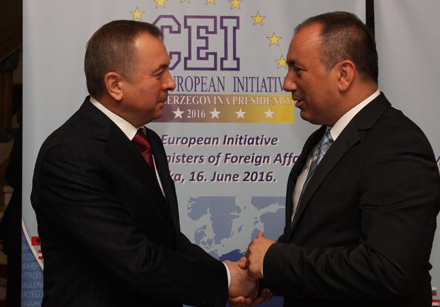 IZUZETAN DIPLOMATA Crnadak izrazio žaljenje zbog smrti ministra Makeija