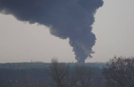 EKSPLOZIJA U ZGRADI RUSKIH ŠPIJUNA Buknuo ogroman požar blizu granice sa Ukrajinom (VIDEO)
