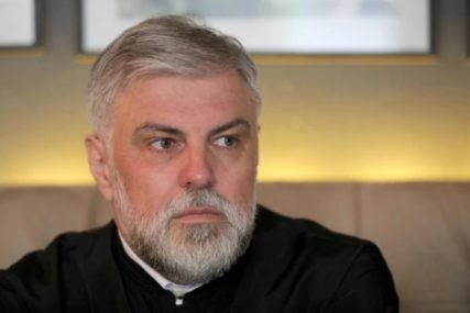 (VIDEO) "Mora da bude tjelesni, duhovni i umni" Počeo Božićni post, a vladika Grigorije je objasnio njegova pravila