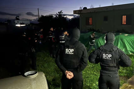 Uhapšeno 10 osoba: U Albaniji zaplijenjeno 430 KILOGRAMA KOKAINA