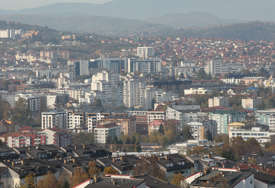 Kupe nekretninu, a u njoj ne žive: Zašto je "stan na dan" tako unosan biznis u Srpskoj