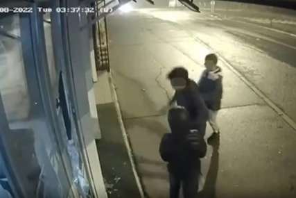 Divljaštvo dječaka od 8 i 13 godina sve šokiralo: Sat vremena lomili i razbijali staklo, na kraju provalili u restoran (VIDEO)