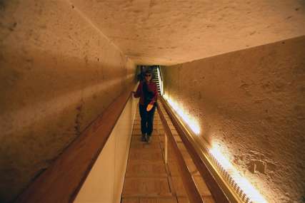 Novo arheološko otkriće: U Egiptu pronađen tunel koji bi mogao voditi do Kleopatrine grobnice