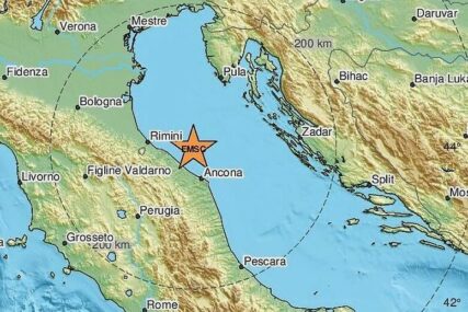 TRESLA SE I HRVATSKA Jak zemljotres pogodio Italiju