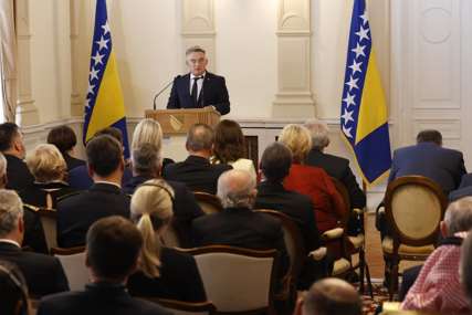 NATO je prioritet, EU na drugom mjestu: Komšić održao govor nakon preuzimanja funkcije u Predsjedništvu BiH