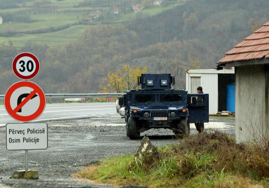 "Specijalne jedinice na Kosovu u pripravnosti" Albanski mediji navode da je stiglo naređenje o povećanju broja pripadnika na Sjeveru KiM (VIDEO)