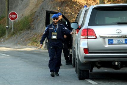 Kosovska policija oduzela Srbinu "KM" tablice "Zadržali su me pola sata i KAZNILI SA 150 EVRA"