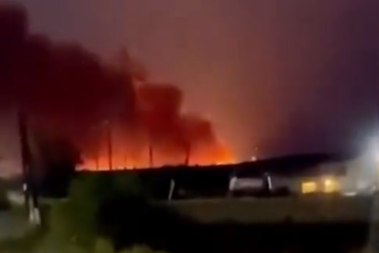 Ruski aerodrom u plamenu: Objavljeni prvi snimci eksplozija na Krimu (VIDEO)