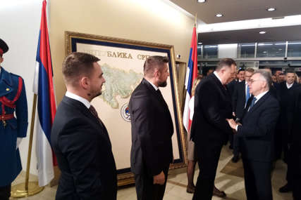 Kalabuhov na prijemu kod Dodika “Zalažemo se sa Srpskom za poštovanje Dejtonskog sporazuma”