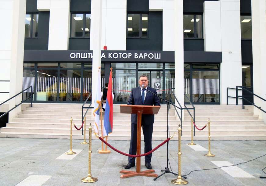 “ZALOG ZA MLAĐE GENERACIJE” Dodik i Sakan otvorili novu zgradu opštine u Kotor Varošu