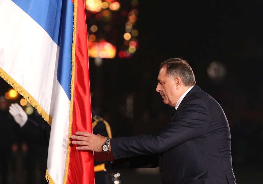 "Klanjamo se sjenima oslobodilaca" Dodik poručuje da je ulazak srpske vojske u Banjaluku donio slobodu za sve narode
