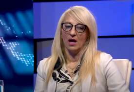 HIT DANA Nataša Tešanović