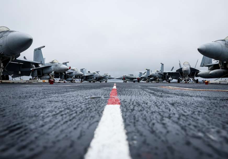 Na stolu zatvaranje vazdušnog prostora: NATO će razgovarati o zabrani letenja iznad Ukrajine